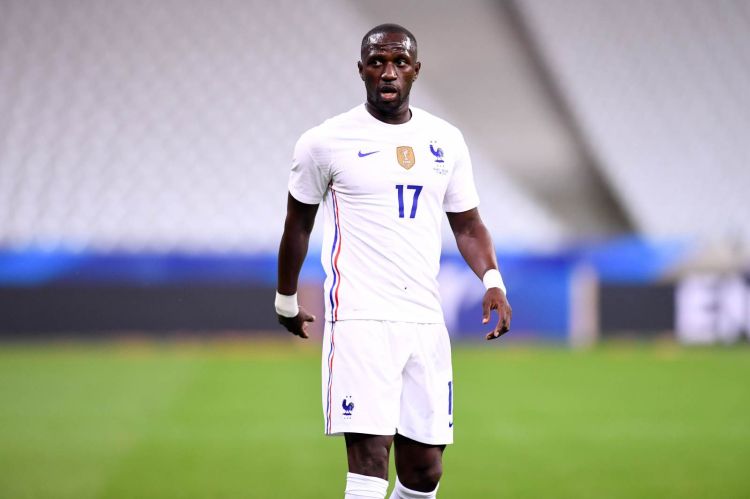 "Panatinaikos" Premyer Liqadan məşhur yarımmüdafiəçi ilə müqavilə imzaladı