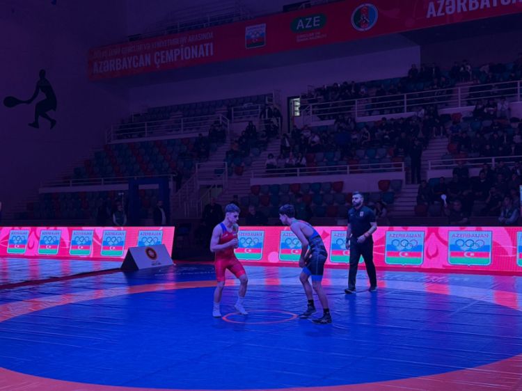 Gəncədə yunan-Roma və sərbəst güləş üzrə U20 Azərbaycan çempionatı start götürüb