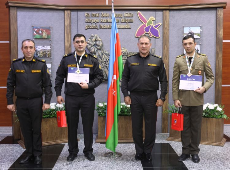 Dövlət qurumları əməkdaşları arasında stolüstü tennis yarışı keçirilib