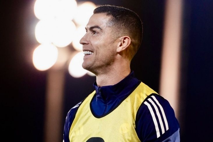 Kriştiano Ronaldo “Əl-Nəsr”lə məşqlərə başladı