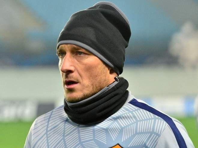 Totti “Roma”ya qayıdır