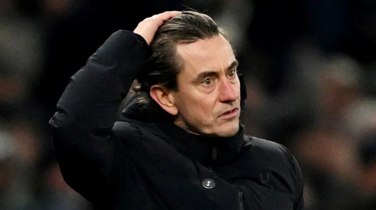 “Tottenhem” Tomas Frankla yollarını ayırdı