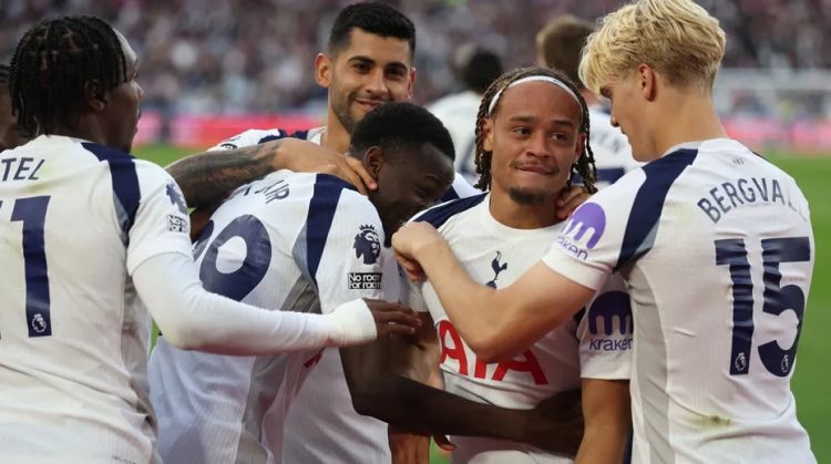 “Tottenhem” özünün xilaskar baş məşqçisi tapıb