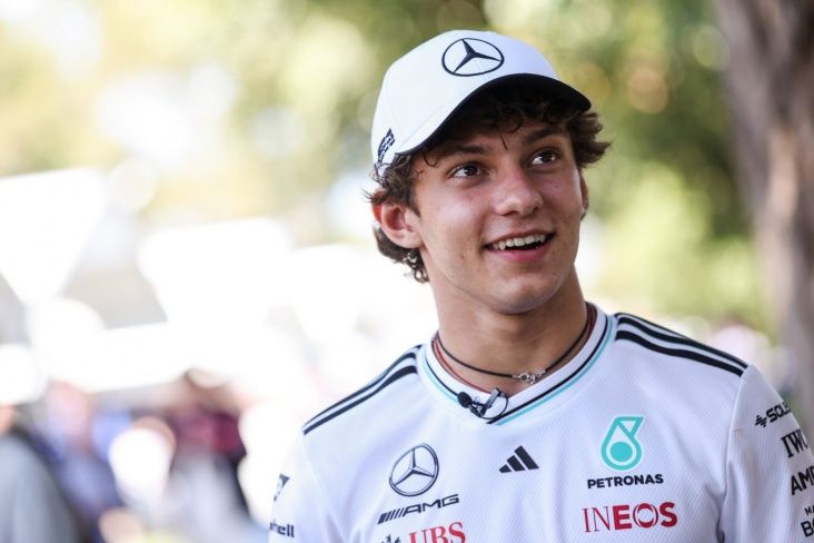 Antonelli Bəhreyndə son test gününün ən sürətlisi oldu