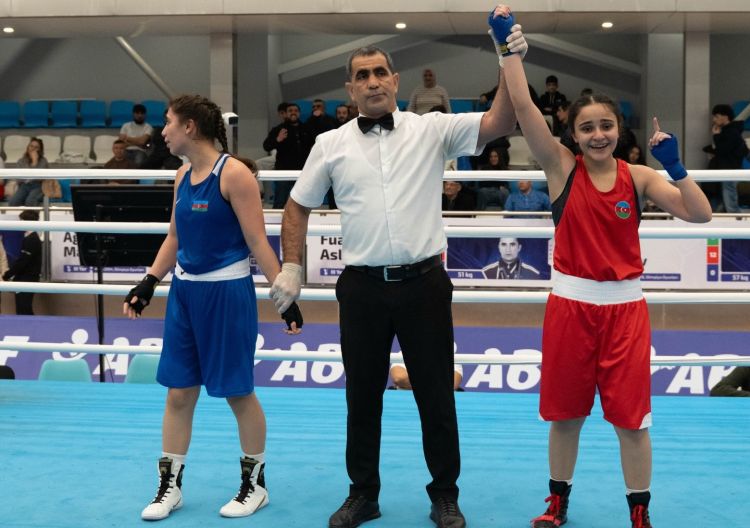 Qız boksçular arasında Azərbaycan çempionatı başa çatıb