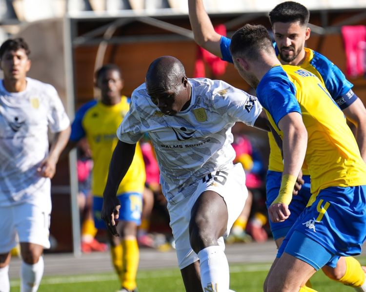 “Neftçi” yüksəlişini davam etdirir, “Araz-Naxçıvan” səfərdə qalib gəldi