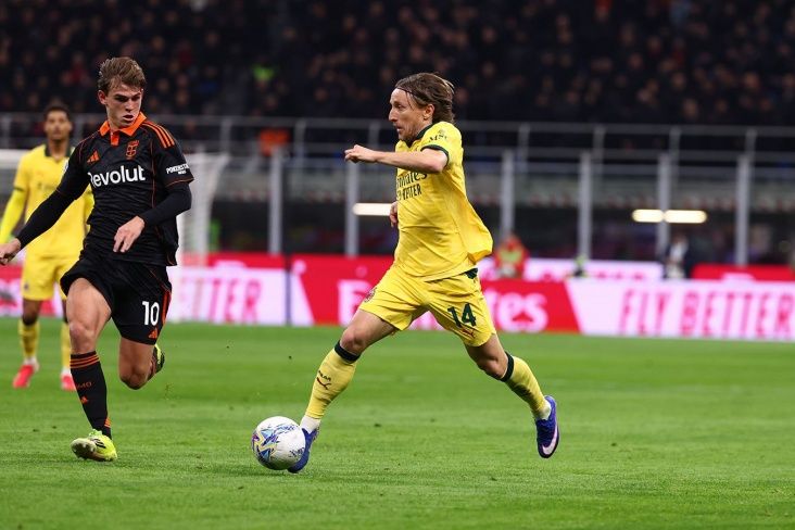 "Milan" "Komo" ilə heç-heçə etdi