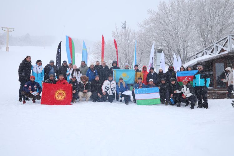 Azərbaycan xizəkçilərindən beynəlxalq turnirdə uğurlu çıxış