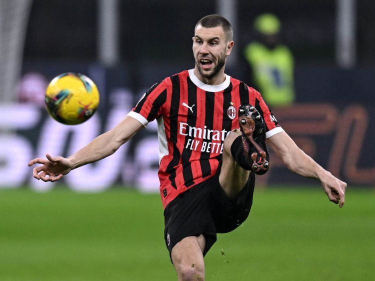 "Milan" əsas müdafiəçisini itirmək təhlükəsi ilə üzləşib