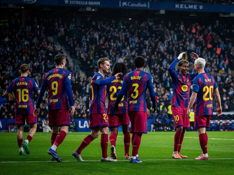 “Barselona” 16 yaşlı futbolçu ilə müqavilə imzalayacaq