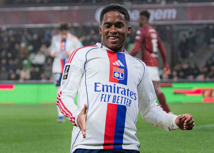 "Real" Endrik ilə bağlı qərar verməyə tələsmir