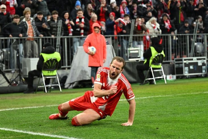 “Bavariya” dramatik oyunda “Ayntraxt”ı məğlub etdi