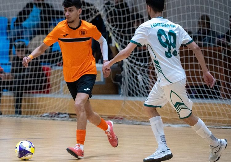 XII tur məhsuldarlıqla yadda qaldı