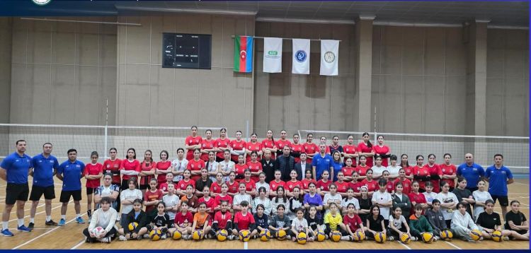 Yeniyetmə və gənc qız voleybolçular arasında keçirilən seleksiya prosesi başa çatıb