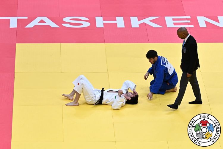 Ömər Rəcəbli “Böyük Dəbilqə”də qızıl medal qazandı