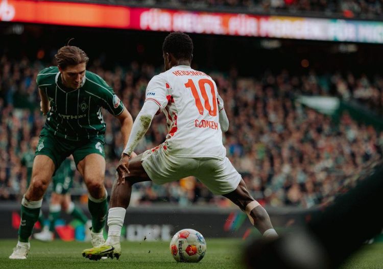  "Verder" 3 xalı 2 qolla qazandı