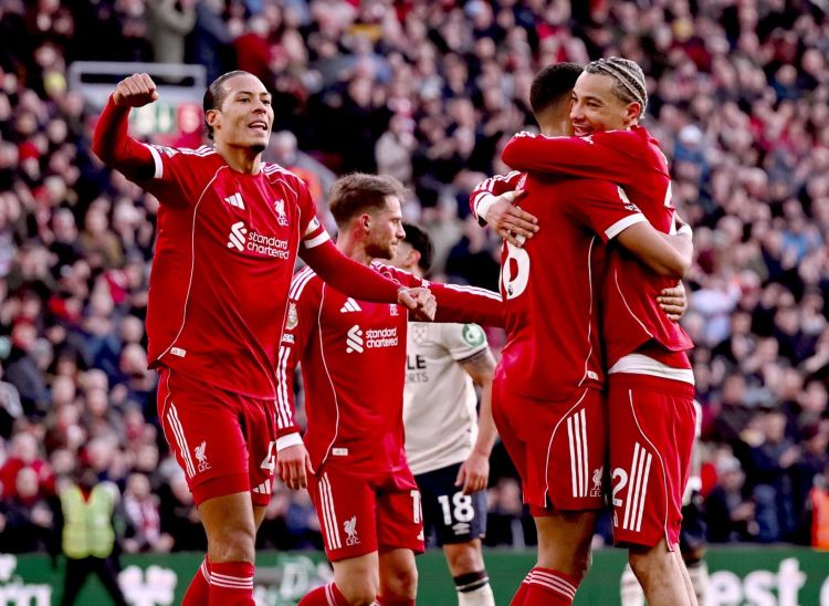 “Liverpul” “Vest Hem”i darmadağın etdi