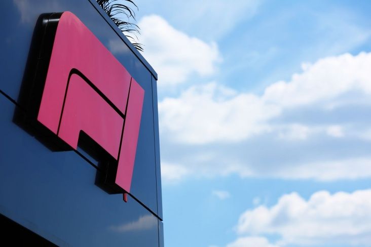 Yaxın Şərqdəki böhran “Formula-1”ə təsir etdi  - Avstraliya Qran-prisi üçün çarter reyslər təşkil olundu