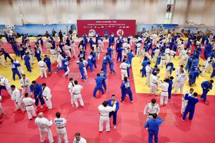 Azərbaycan cüdoçuları Özbəkistanda beynəlxalq təlim-məşq toplanışına qatılıblar