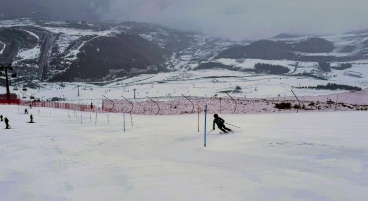 Xizək alpinizmi üzrə Avropa çempionatında ilk qaliblər müəyyənləşdi