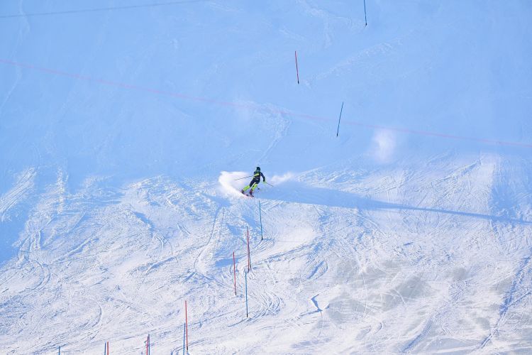 Şahdağda Avropa çempionatında ilk günün qalibləri müəyyənləşdi