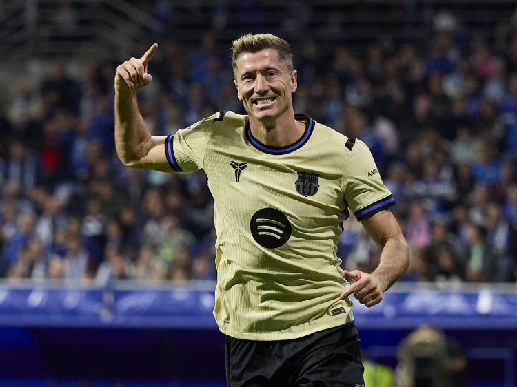 Levandovski məşqlərə qayıtdı