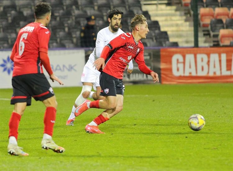  “Sabah”dan yubiley qolu, “Kəpəz”dən 35-ci məğlubiyyət