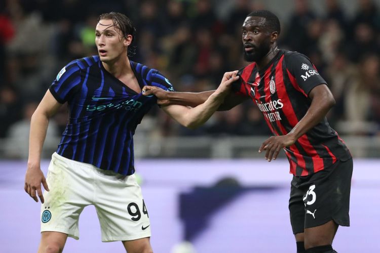 “Milan” derbidə “İnter”i minimal hesabla məğlub etdi