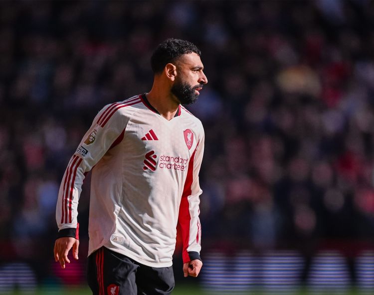 “Liverpul”un hücumçusu iki rekorda yaxınlaşır