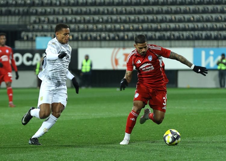  "Zirə" heç-heçə etdi, "Neftçi" uduzdu