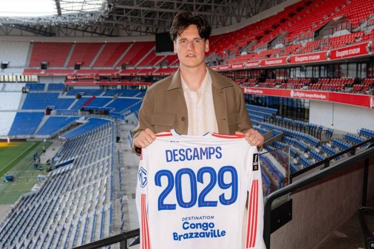 "Lion" qapıçısı ilə müqaviləni uzadıb