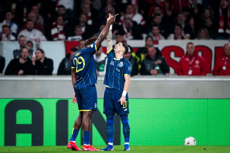 "Portu"dan qələbə, "Roma"dan heç-heçə