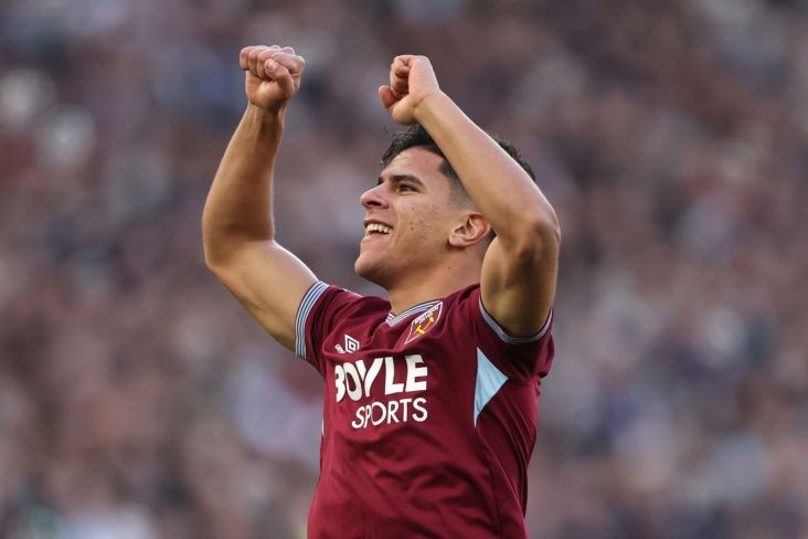 "Mançester Yunayted" portuqaliyalı yarımmüdafiəçiyə göz dikib