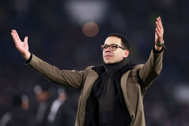 “Çelsi” baş məşqçini dəyişməyi nəzərdən keçirir