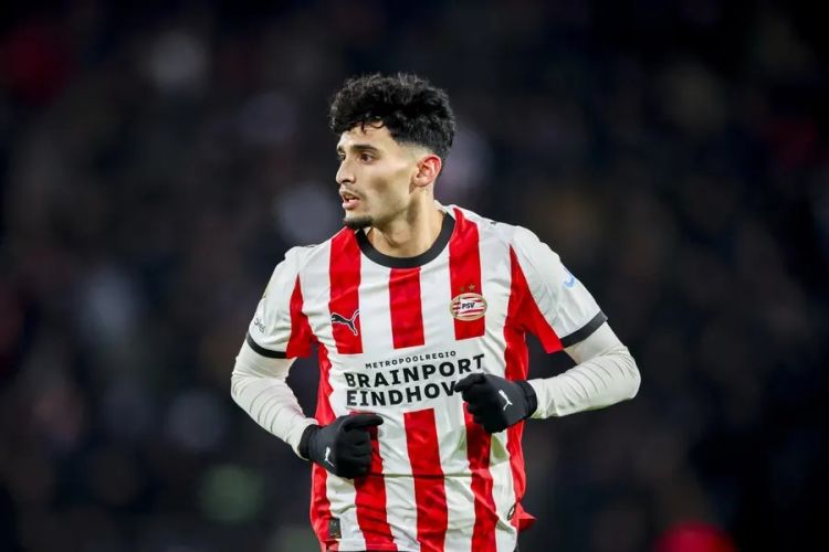 “Fulhem” PSV-nin hücumçusunun transferi üzrə razılığa gəldi