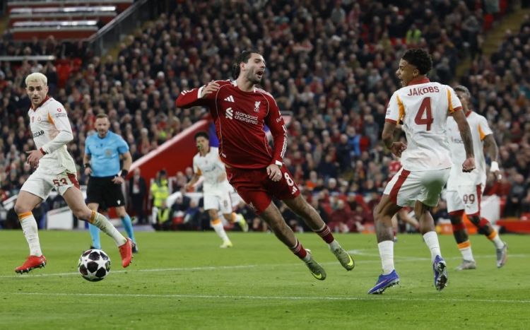 “Liverpul” “Qalatasaray”ı 4 cavabsız qolla keçdi