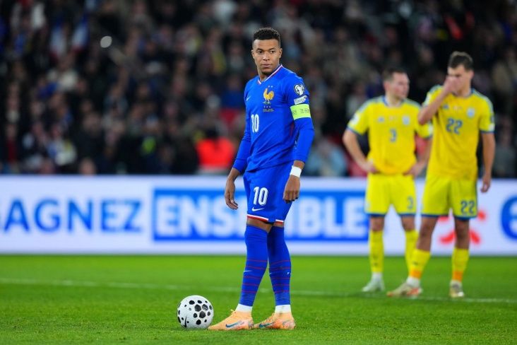 Fransa yığmasının Braziliya və Kolumbiya oyunları üçün heyəti açıqlanıb