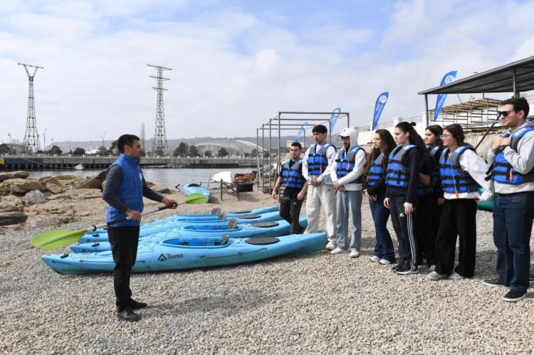 Bakı Avarçəkmə və Kanoe İdman Klubunda tələbələr üçün təlim keçirilib