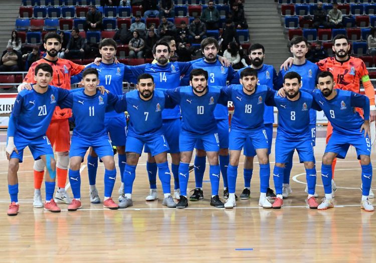 Milliyə 18 futzalçı dəvət olunub