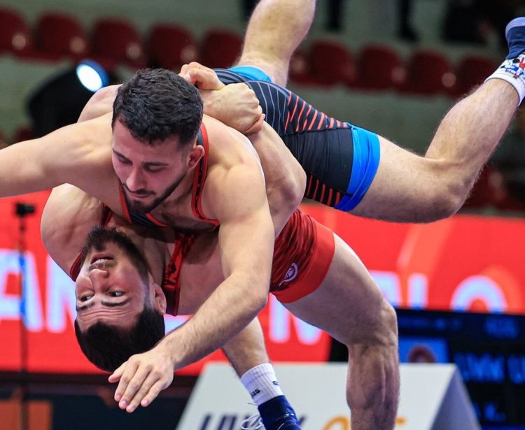 Azərbaycanın güləş yığmaları Göygöl, Almatı və Xaçmazda hazırlaşır