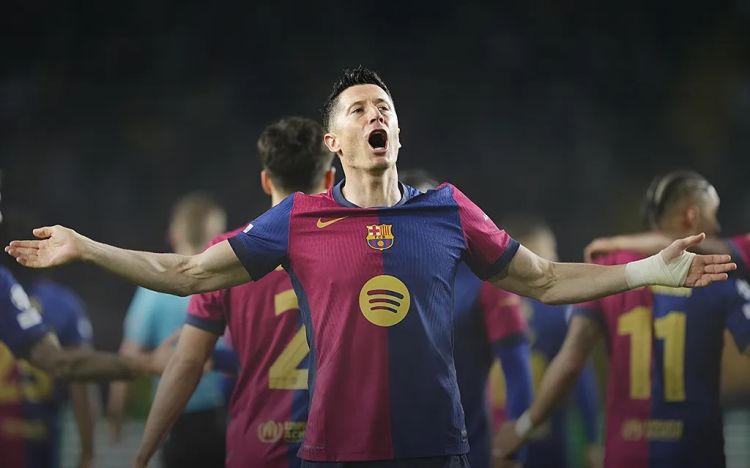 Robert Levandovski gələcəyi ilə bağlı danışdı