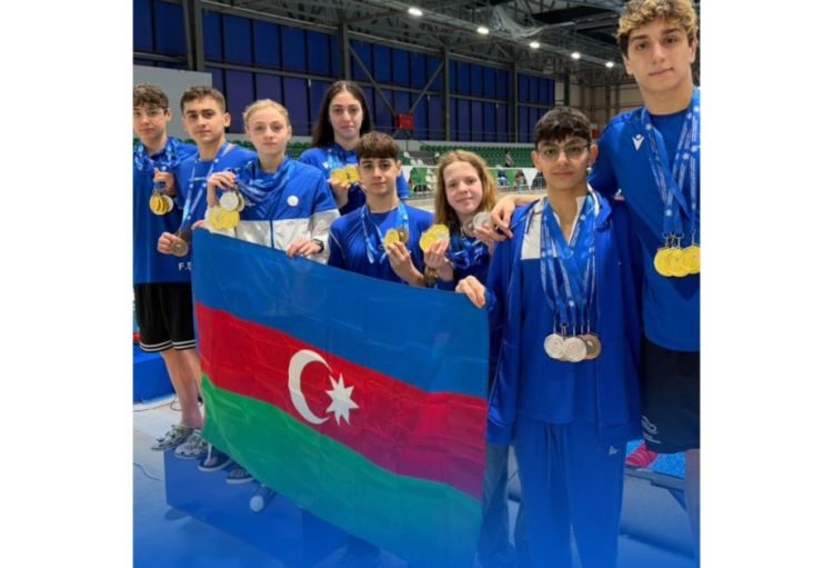 Azərbaycan üzgüçüləri Gürcüstanda 47 medal qazandı