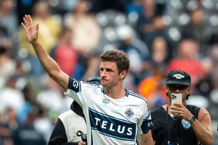 “Məni çağırmaq üçün 15 hücumçu sıradan çıxmalıdır”