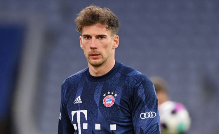  Leon Qoretska üçün hərəkətə keçib