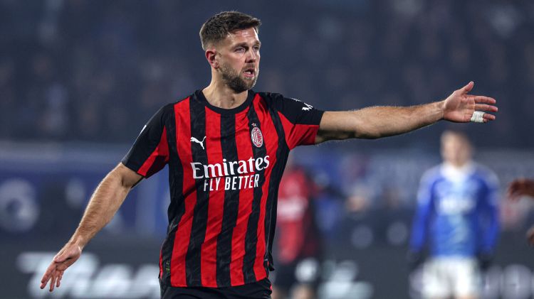 "Milan" alman hücumçusu ilə bağlı qərarını verdi