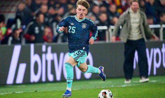 “Onunla oynamaq çox xoşdur”