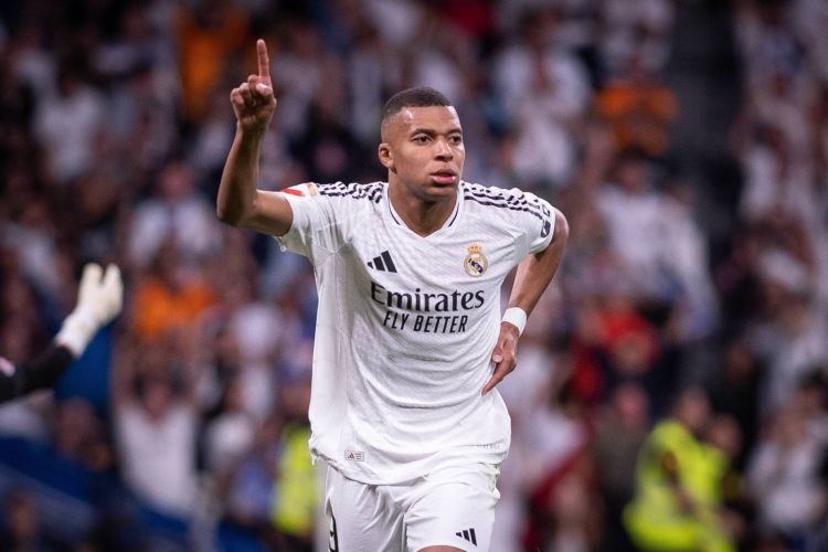 “Real Madrid"də hamı tənqid olunur”