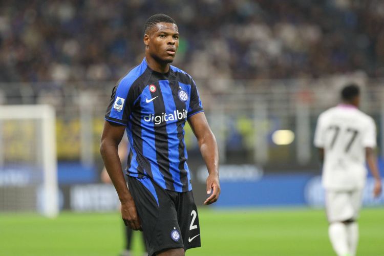 Premyer Liqa nəhəngləri niderlandlı üçün yarışda