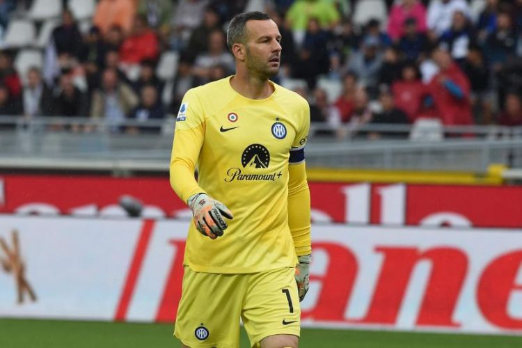 Handanoviç “İnter”də Kivunun yolunu davam etdirə bilər