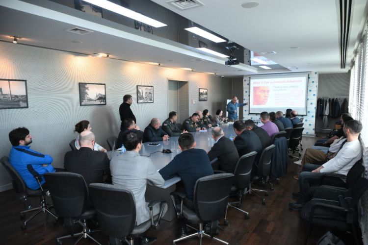 Azərbaycan İdman Akademiyasında “İdmanda və hərbdə texnologiyalar” mövzusunda təlim keçirilib
